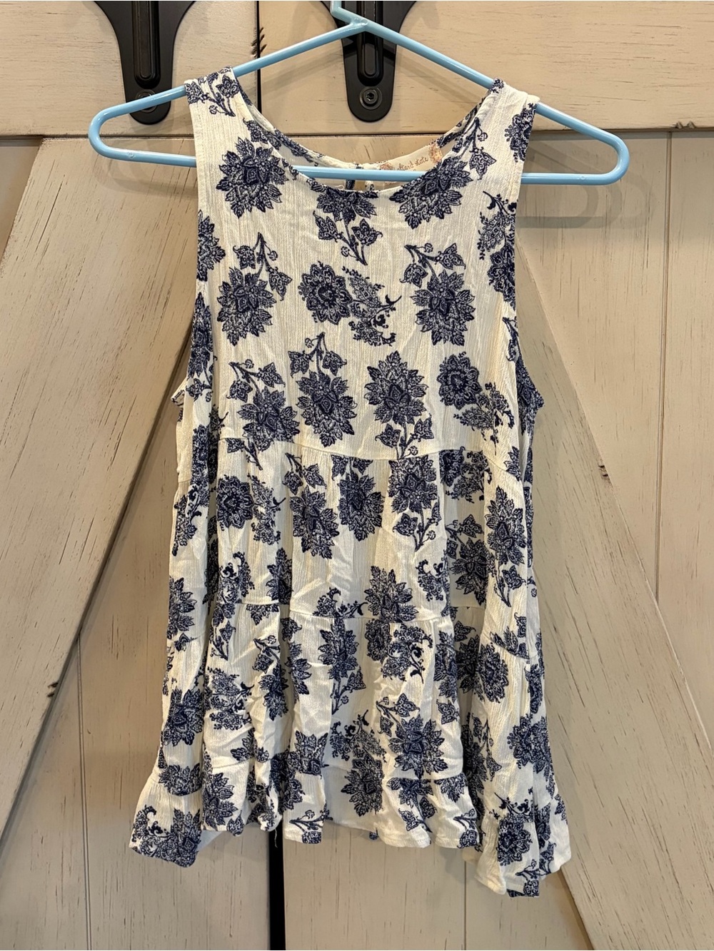 Altar'd State Floral Tank Top Size Small